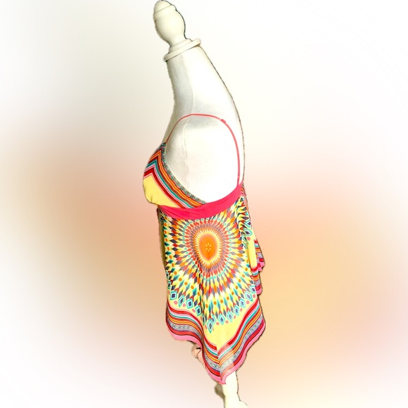 💋 HOTKISS Flowing Multi-colored Spaghetti Strap Top - Picture 5 of 14